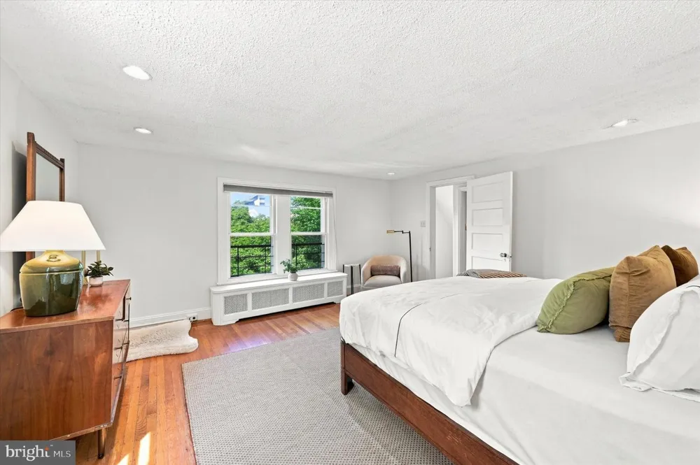 1316 ASHBOURNE ROAD Elkins Park, PA 19027