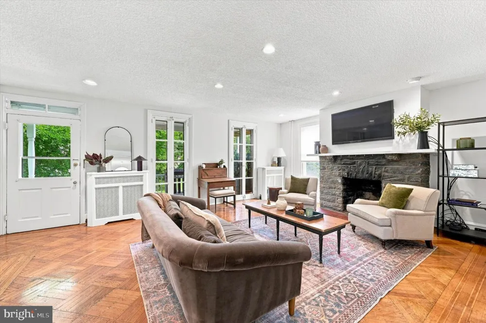 1316 ASHBOURNE ROAD Elkins Park, PA 19027