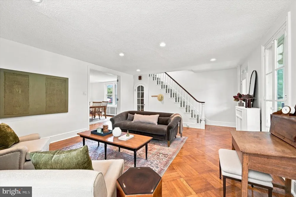 1316 ASHBOURNE ROAD Elkins Park, PA 19027