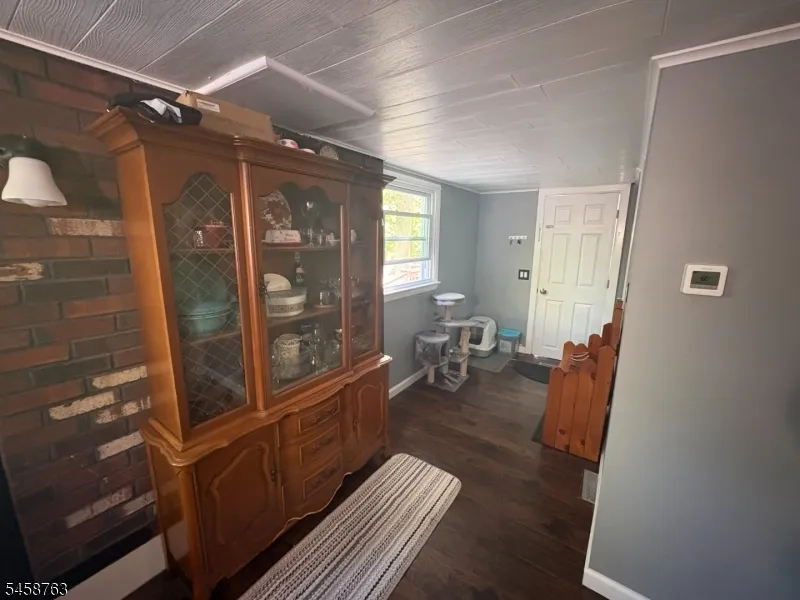 65 Upper Lake Dr Wantage, NJ 07461