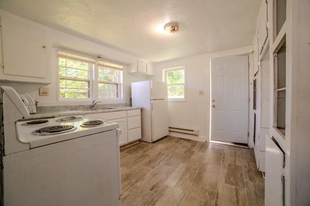 1541 Reeder Avenue Benton Harbor, MI 49022