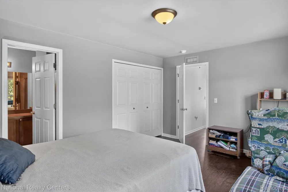 28190 Oakmonte Circle E Lyon Charter Township, MI 48165