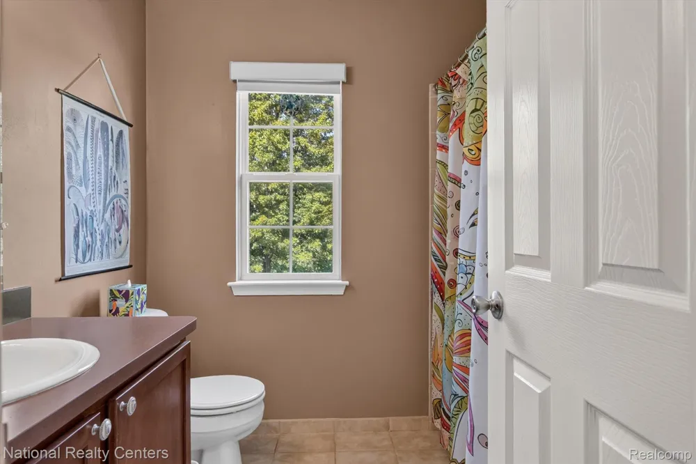 28190 Oakmonte Circle E Lyon Charter Township, MI 48165