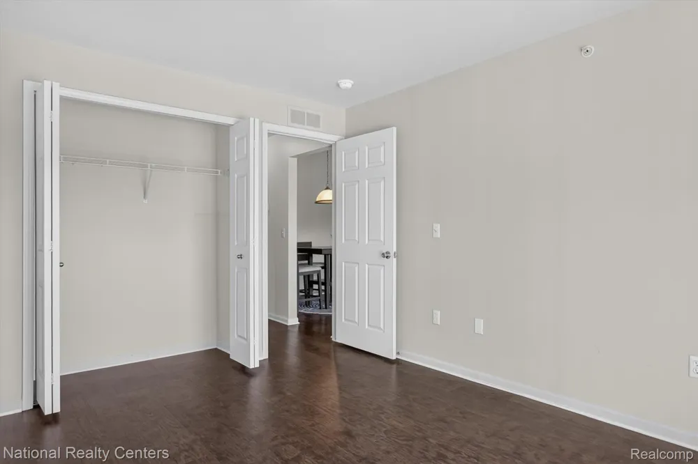 28190 Oakmonte Circle E Lyon Charter Township, MI 48165