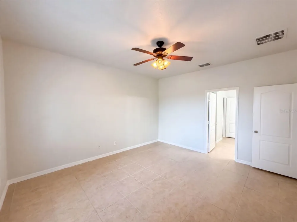 419 HAMMERSTONE AVENUE Haines City, FL 33844