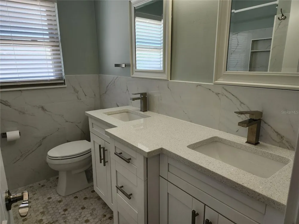 2347 EASTWOOD DRIVE Clearwater, FL 33765