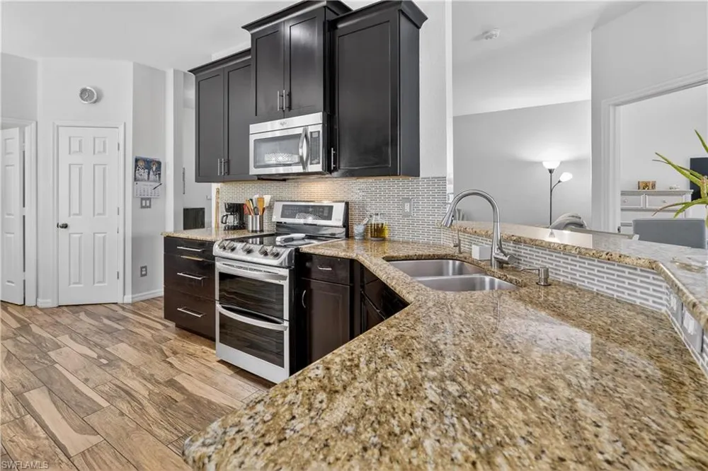 9689 Pineapple Preserve Court Fort Myers, FL 33908