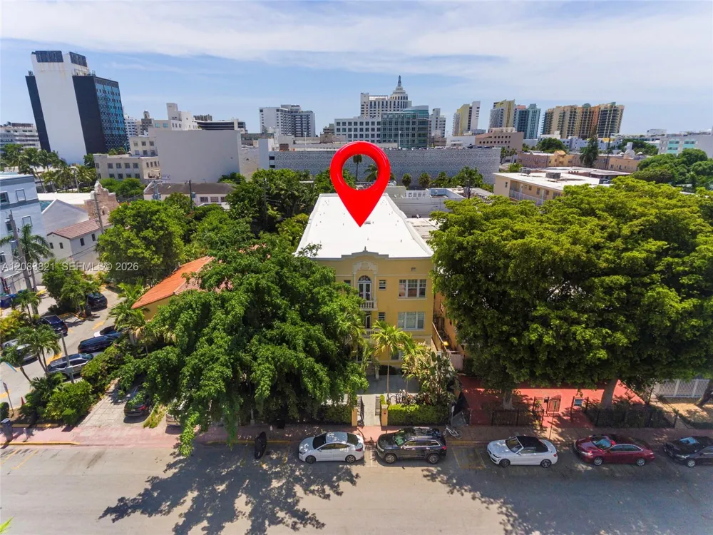 1615 Pennsylvania Ave #29 Miami Beach, FL 33139