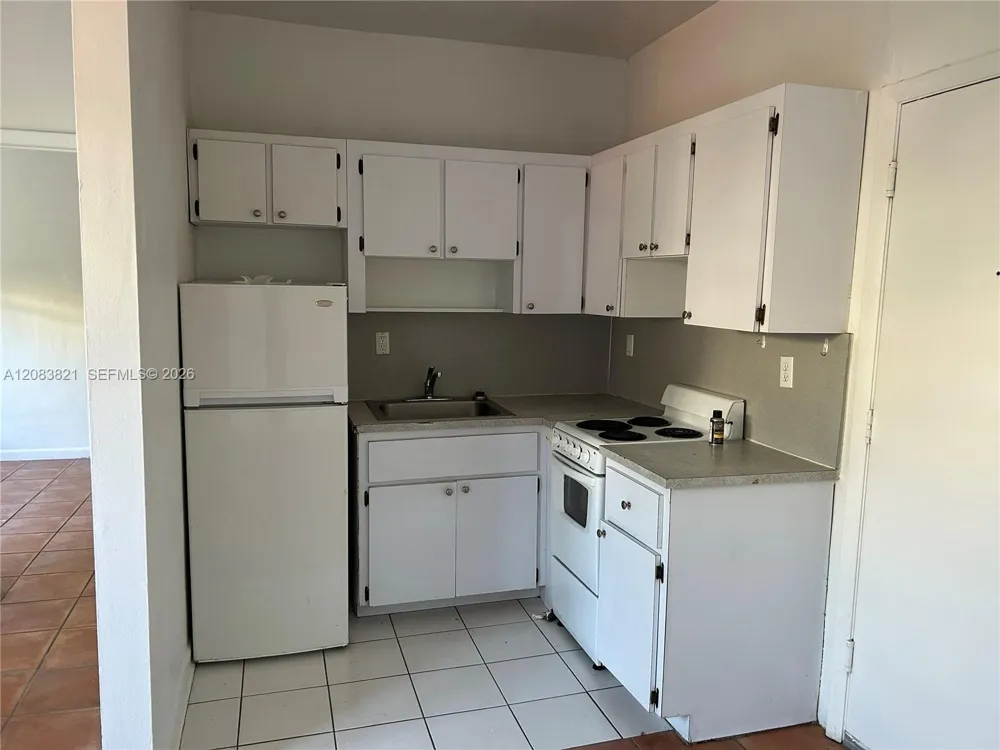 1615 Pennsylvania Ave #29 Miami Beach, FL 33139