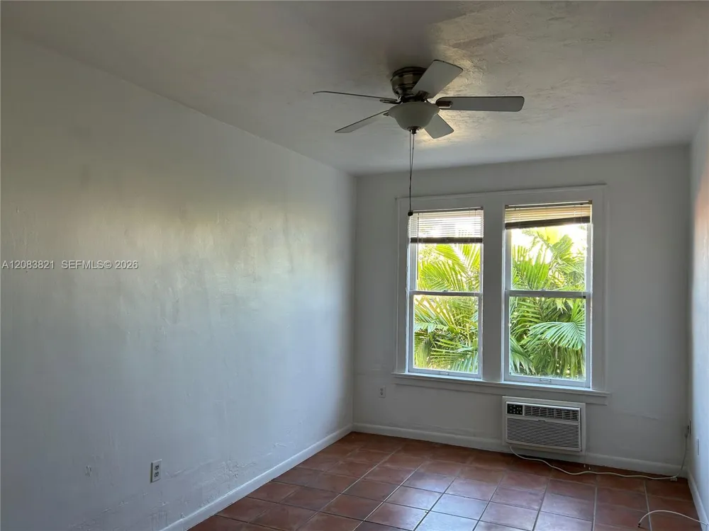 1615 Pennsylvania Ave #29 Miami Beach, FL 33139