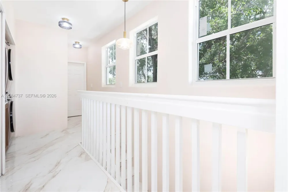 5470 NW 107th Ave #801 Doral, FL 33178