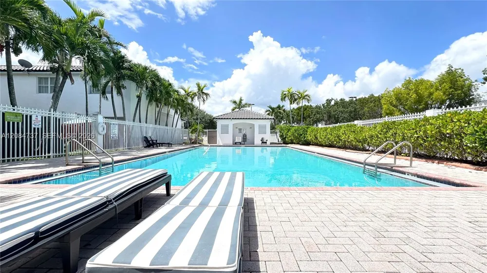 5470 NW 107th Ave #801 Doral, FL 33178