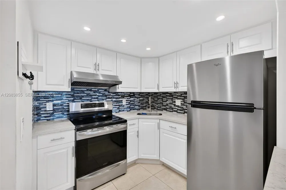 5203 NE 24th Ter #B211 Fort Lauderdale, FL 33308