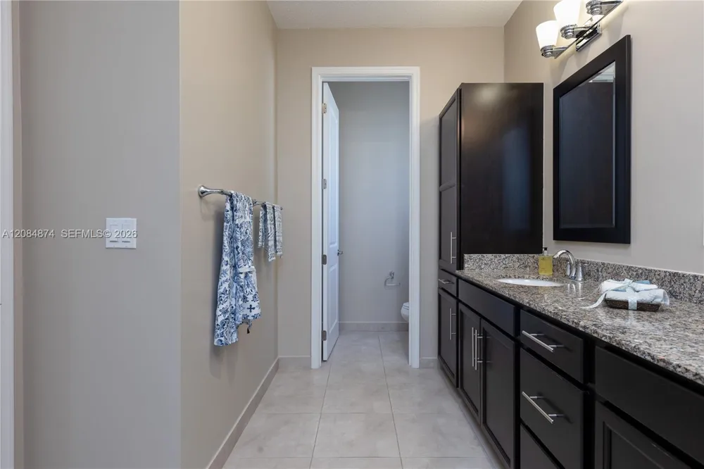 20981 NW 1st Ct #20981 Pembroke Pines, FL 33029