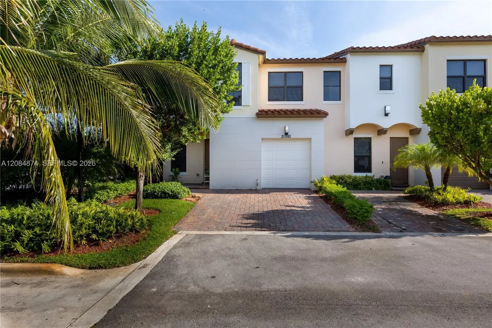 20981 NW 1st Ct #20981 Pembroke Pines, FL 33029