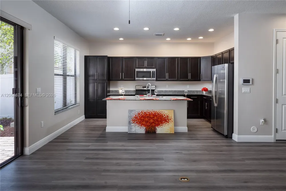 20981 NW 1st Ct #20981 Pembroke Pines, FL 33029