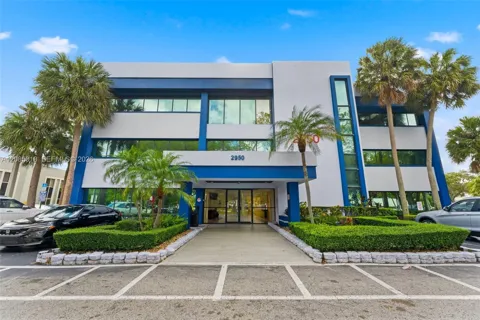 2950 NW 62nd St #301B