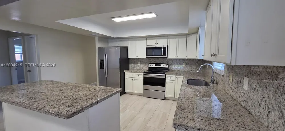 2639 Taylor St #0 Hollywood, FL 33020