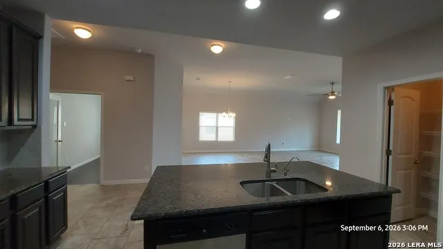 4576 SCOTS ELM Schertz, TX 78108