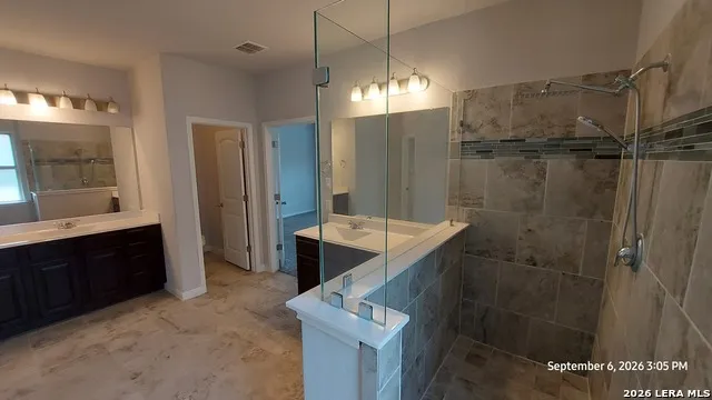 4576 SCOTS ELM Schertz, TX 78108