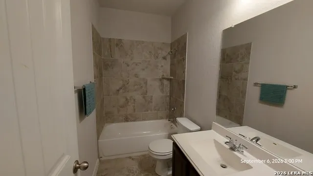 4576 SCOTS ELM Schertz, TX 78108