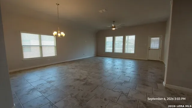 4576 SCOTS ELM Schertz, TX 78108