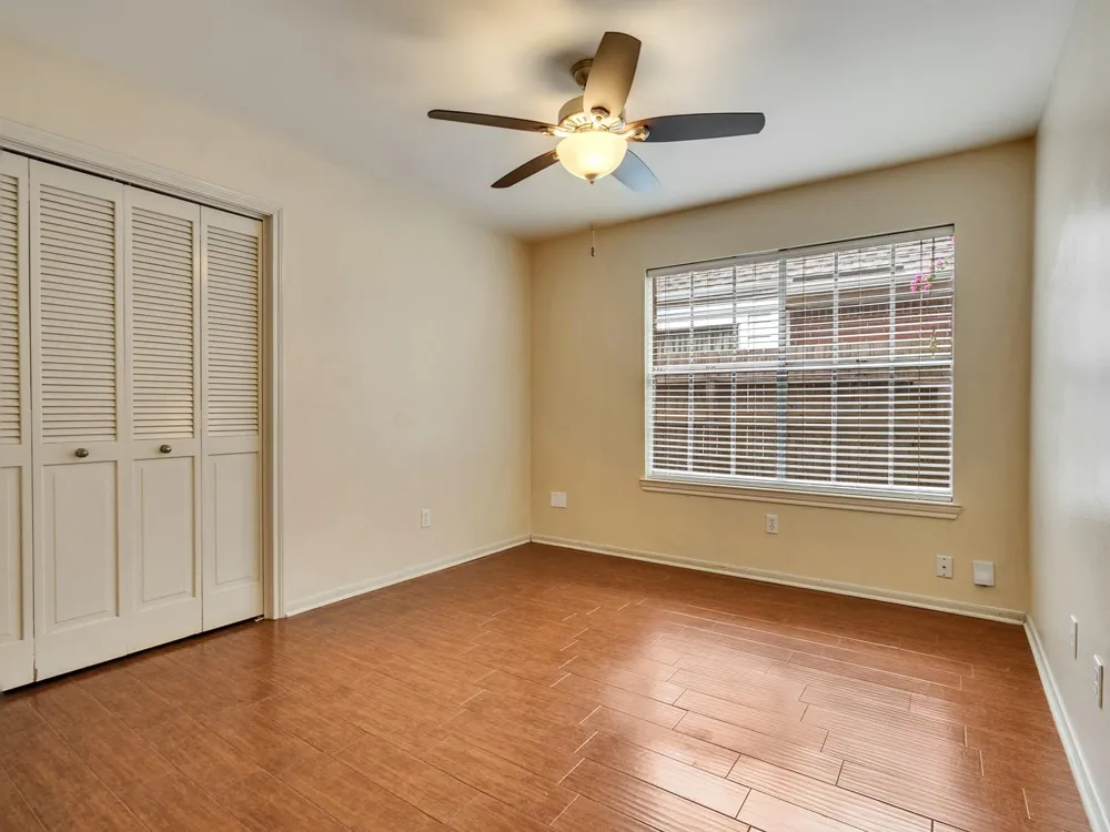 14342 Fair Knoll Way Houston, TX 77062