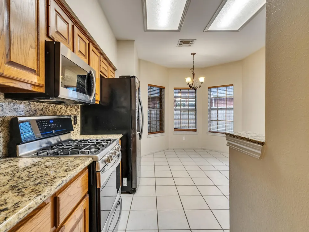 14342 Fair Knoll Way Houston, TX 77062