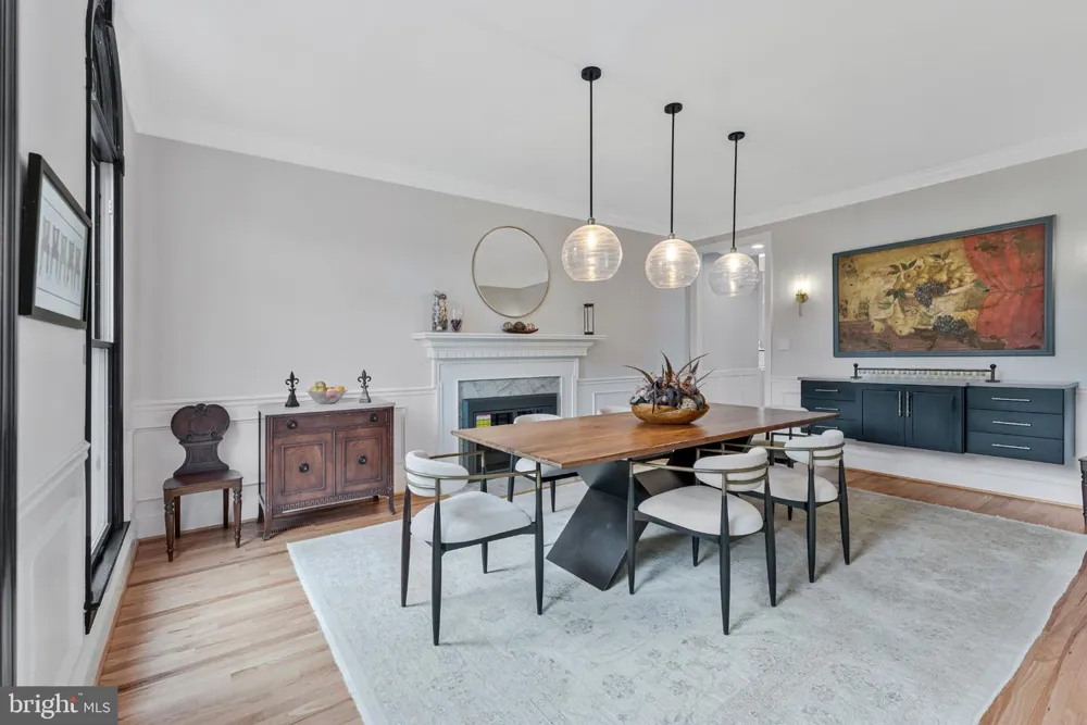 310 SPRINGVALE ROAD Great Falls, VA 22066