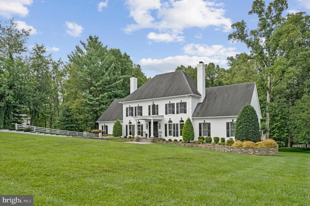 310 SPRINGVALE ROAD Great Falls, VA 22066