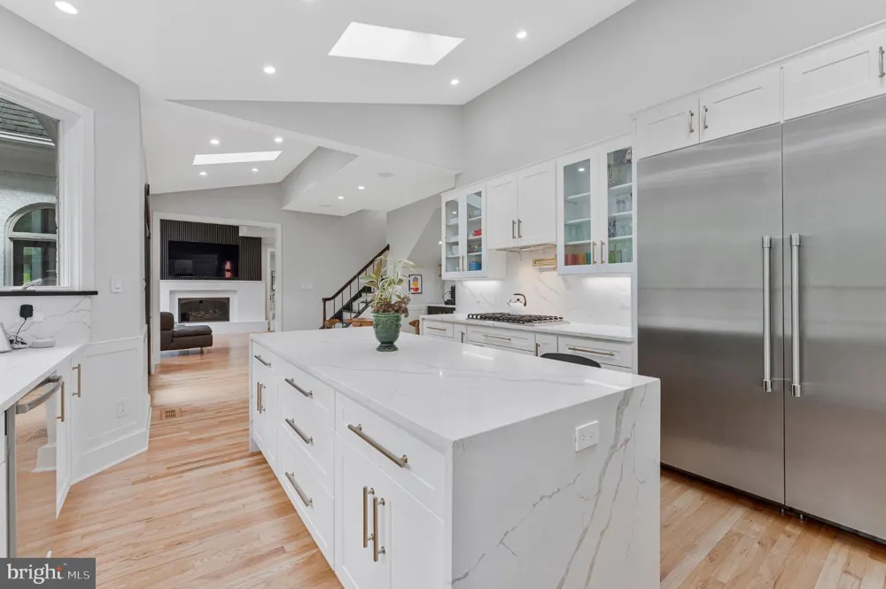 310 SPRINGVALE ROAD Great Falls, VA 22066