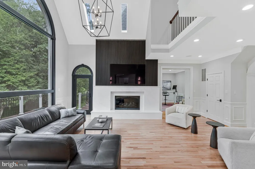 310 SPRINGVALE ROAD Great Falls, VA 22066