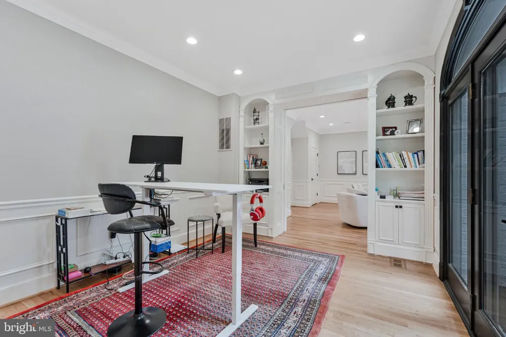310 SPRINGVALE ROAD Great Falls, VA 22066