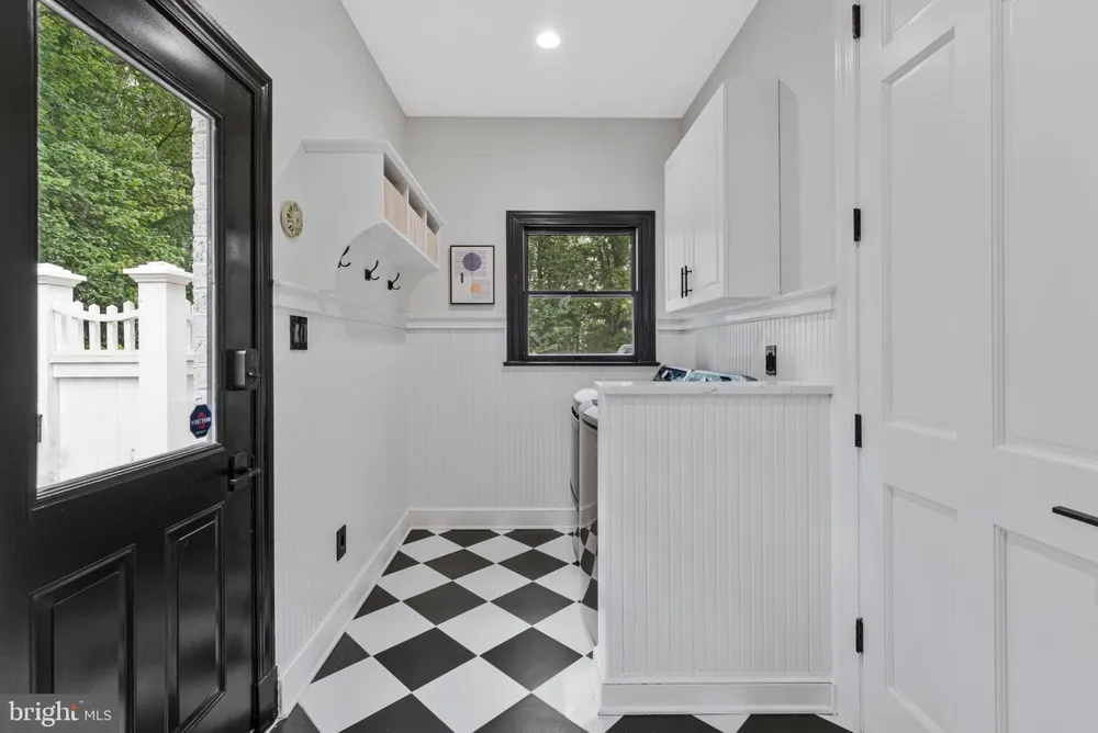 310 SPRINGVALE ROAD Great Falls, VA 22066