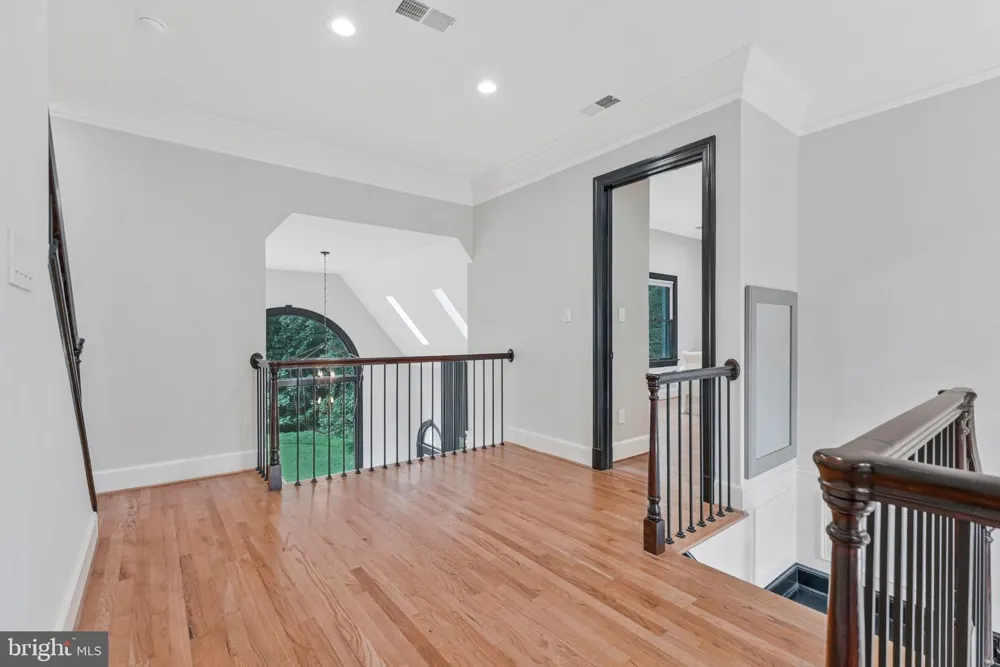 310 SPRINGVALE ROAD Great Falls, VA 22066