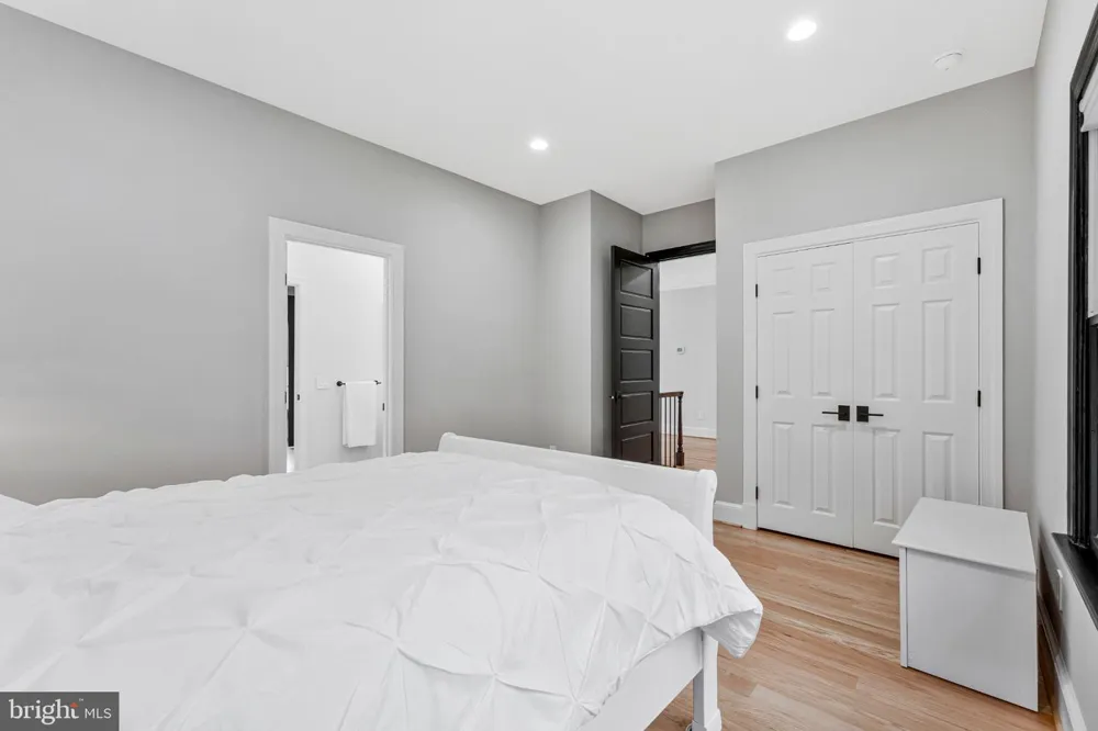 310 SPRINGVALE ROAD Great Falls, VA 22066