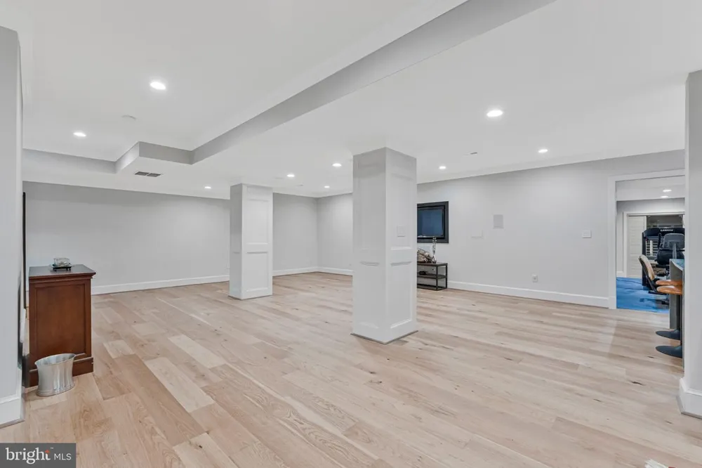 310 SPRINGVALE ROAD Great Falls, VA 22066