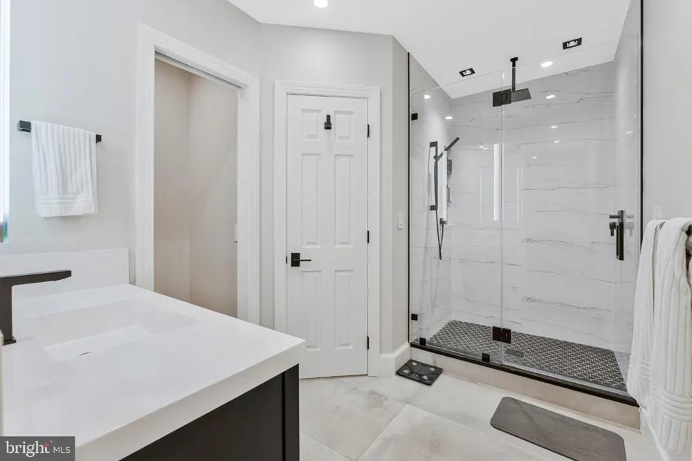 310 SPRINGVALE ROAD Great Falls, VA 22066