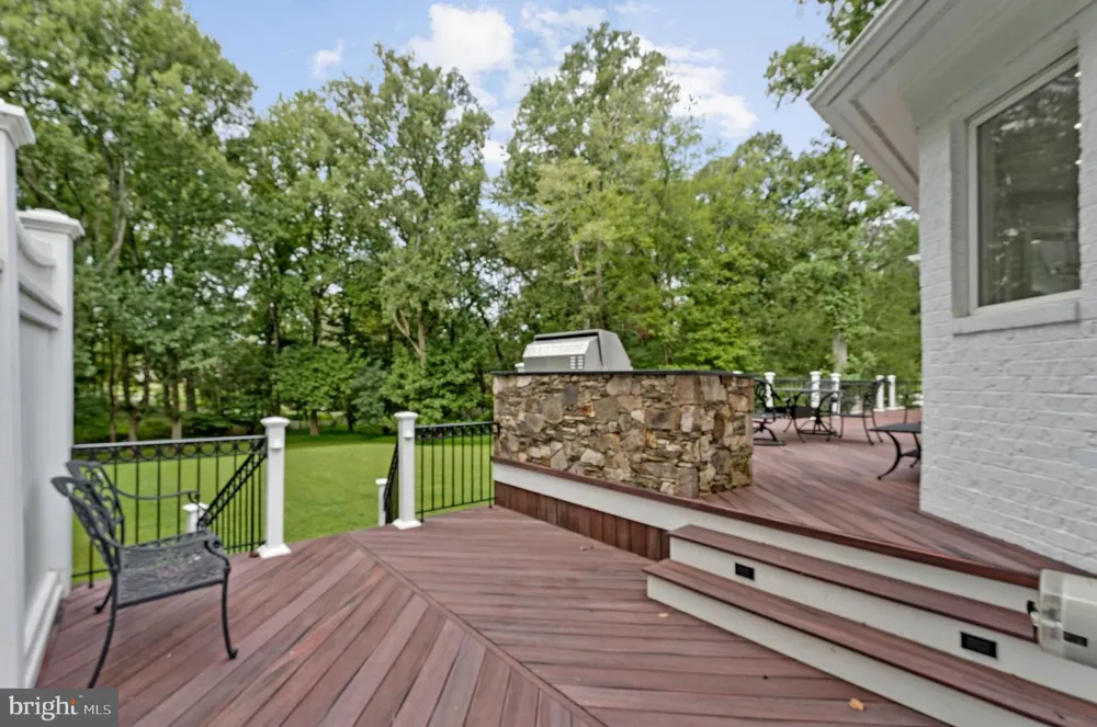 310 SPRINGVALE ROAD Great Falls, VA 22066