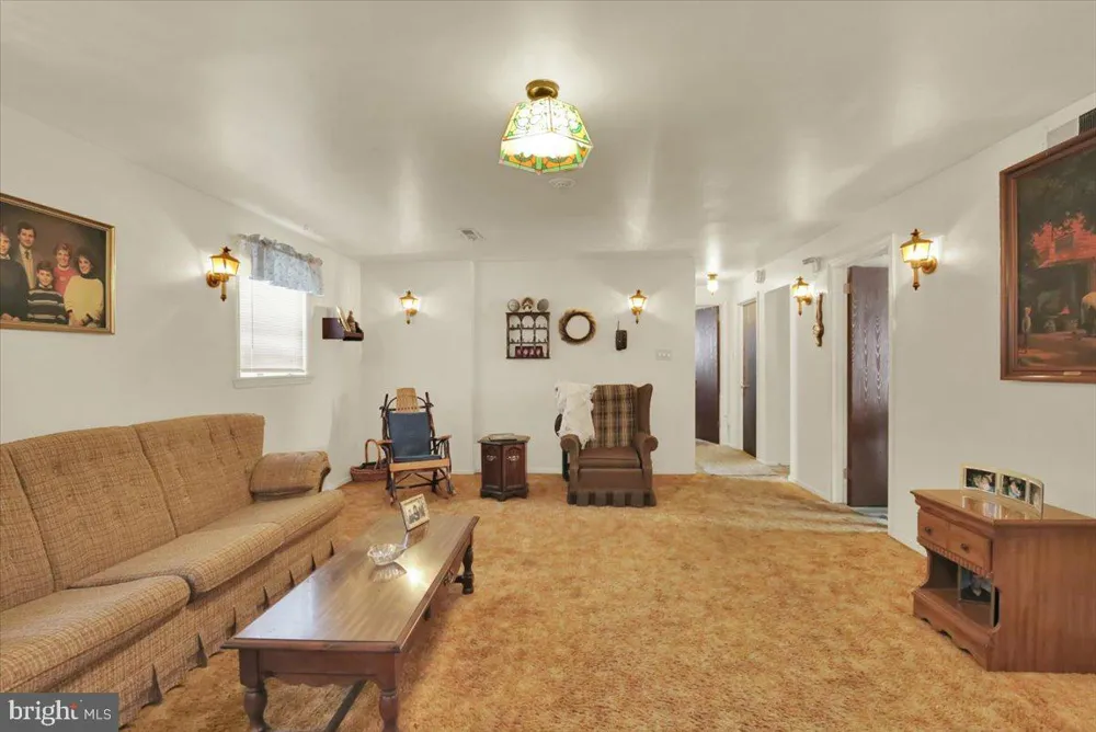 716 TAMARACK TRAIL Reading, PA 19607
