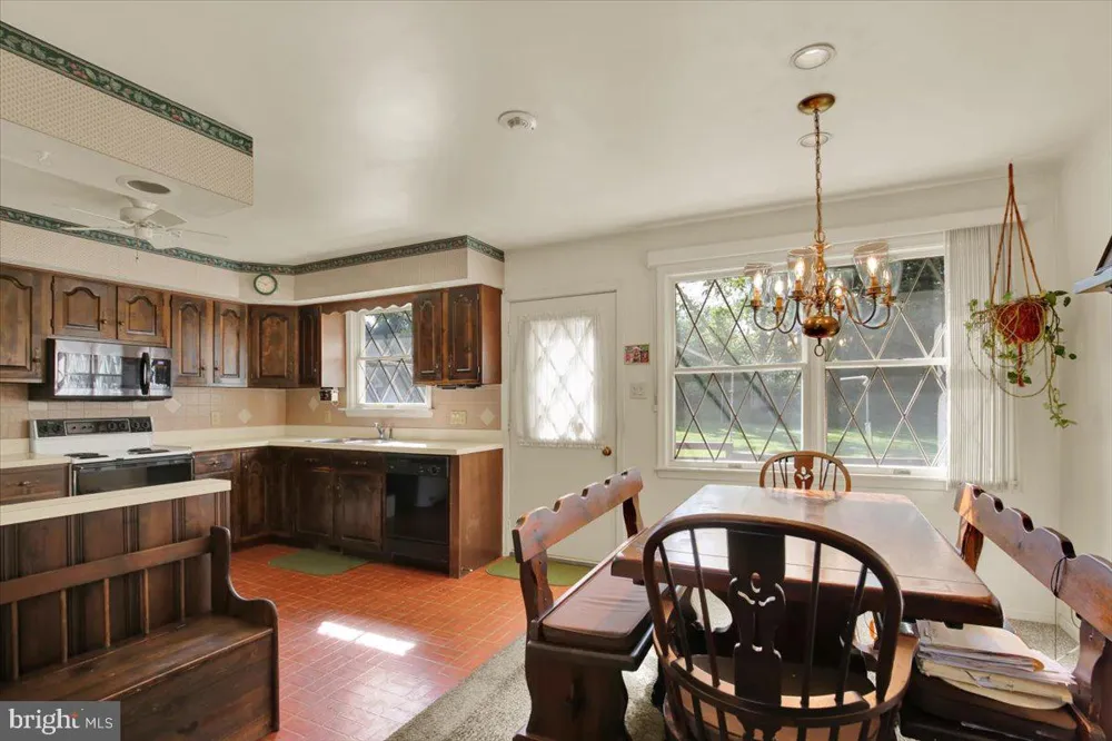 716 TAMARACK TRAIL Reading, PA 19607