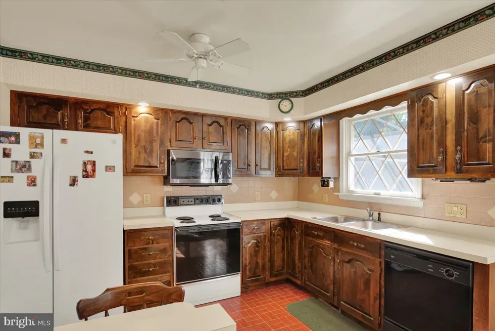 716 TAMARACK TRAIL Reading, PA 19607