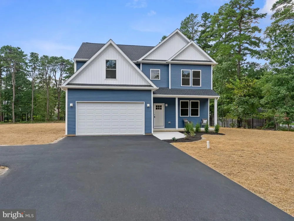 983 NEW BROOKLYN ERIAL ROAD Sicklerville, NJ 08081