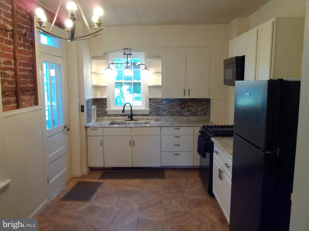 333 E LOUTHER STREET Carlisle, PA 17013