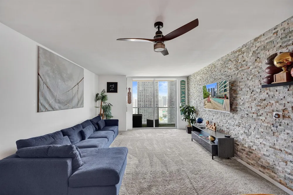 1100 S MIAMI AVENUE #3508 Miami, FL 33130