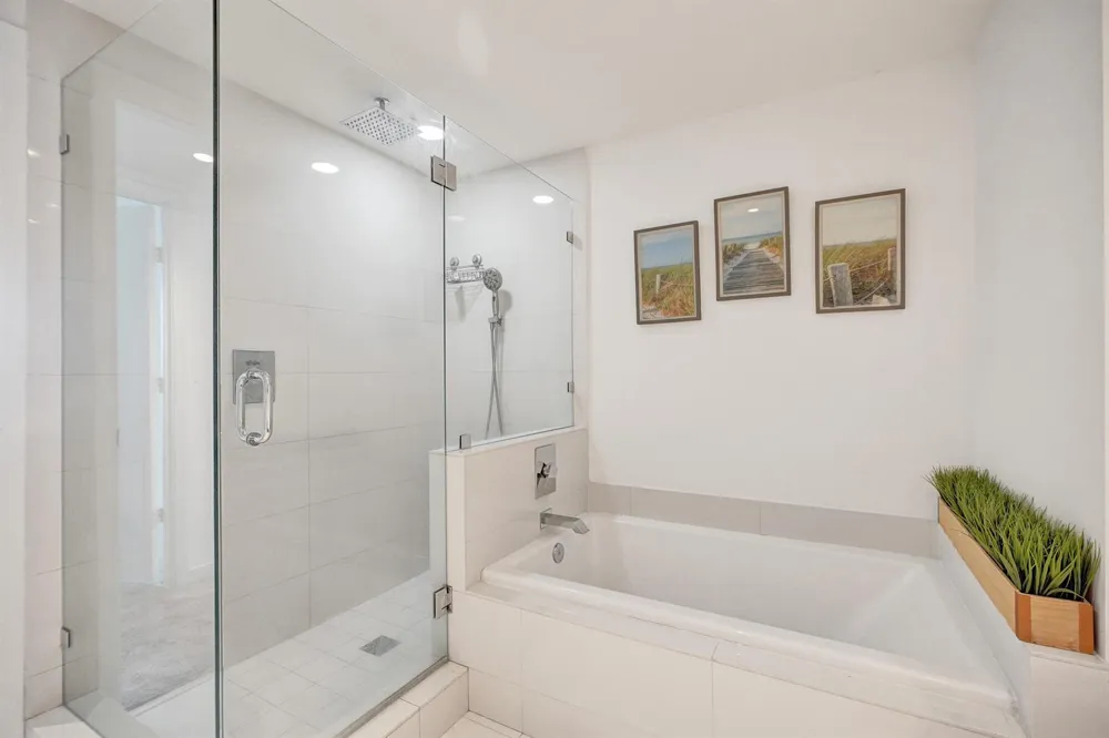 1100 S MIAMI AVENUE #3508 Miami, FL 33130