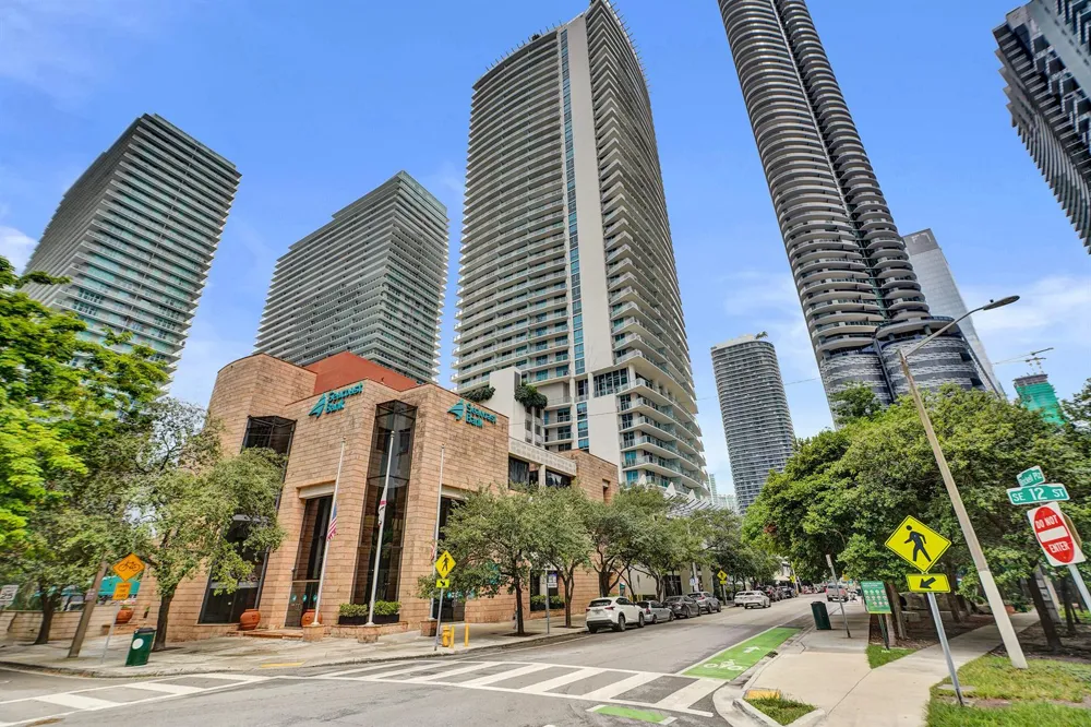 1100 S MIAMI AVENUE #3508 Miami, FL 33130