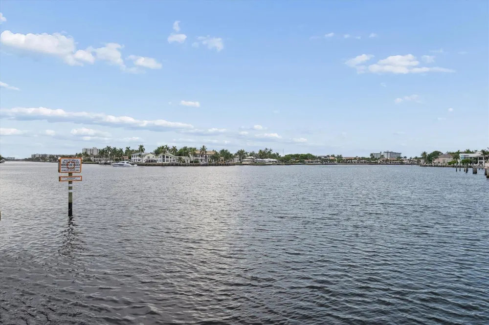 1101 S RIVERSIDE DRIVE #103 Pompano Beach, FL 33062