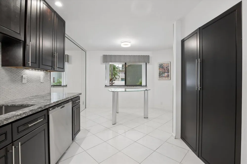 1101 S RIVERSIDE DRIVE #103 Pompano Beach, FL 33062