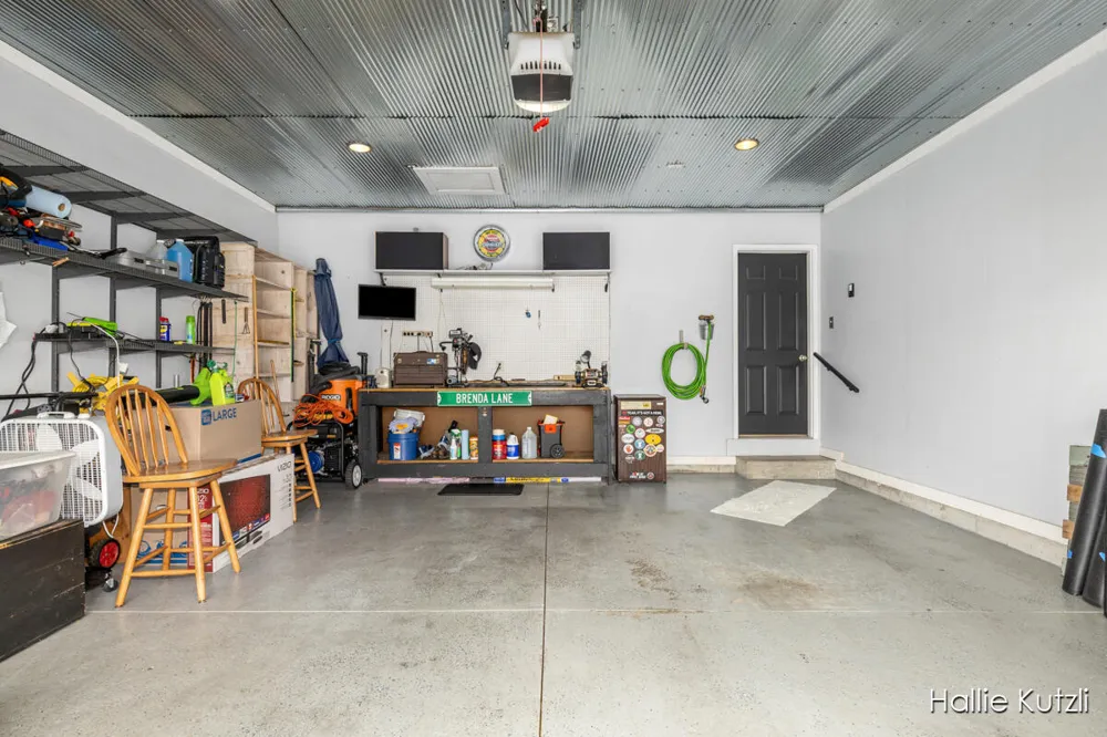 1226 S Hill Drive Sparta, MI 49345